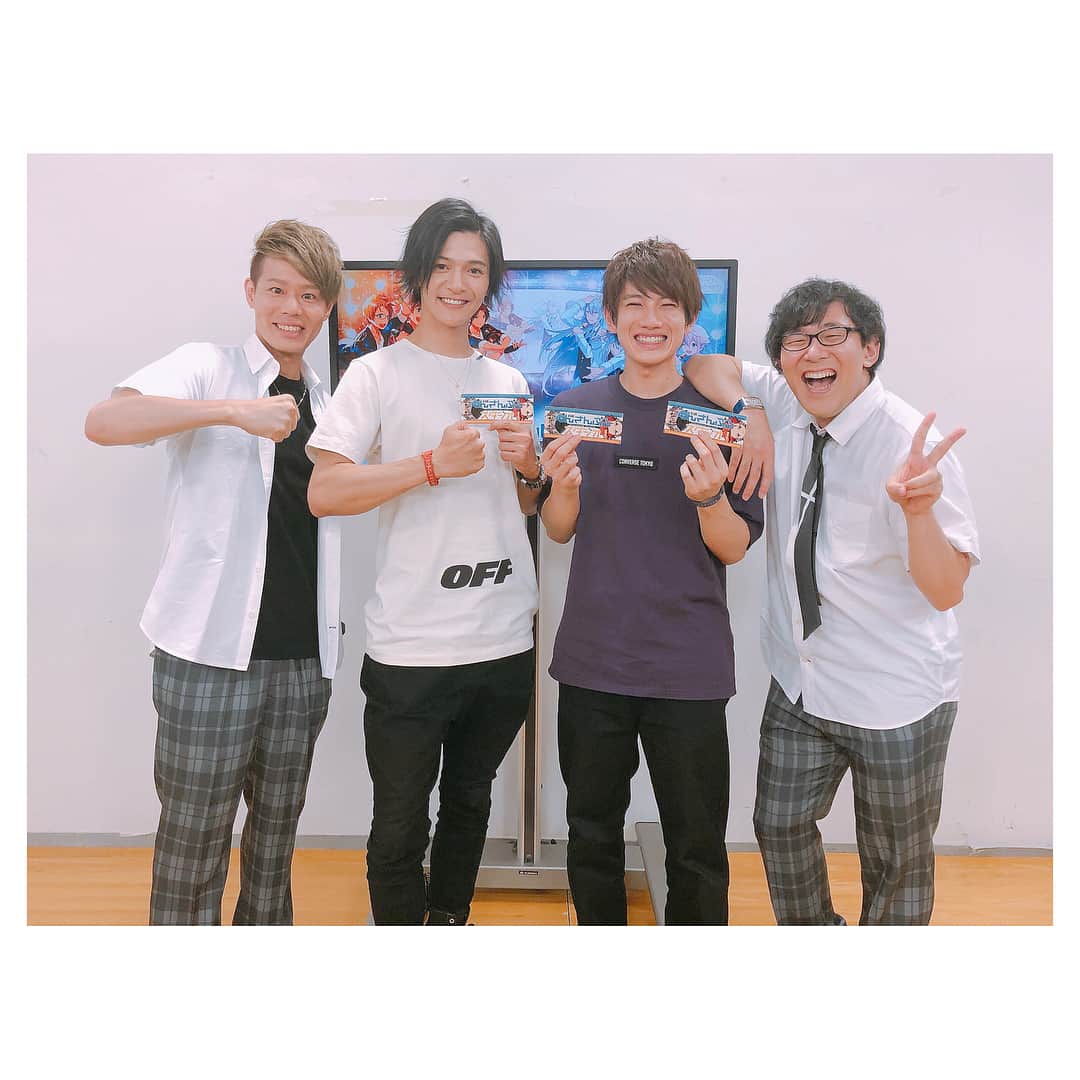 上田堪大さんのインスタグラム写真 上田堪大instagram 月刊あんさんぶるスタジオ ご視聴ありがとうございました あんスタ あんステ W晃牙 W鬼龍 小野友樹 さん 神尾晋一郎 さん 赤澤遼太郎 わん 上田堪大 画伯 万歳 お茶 苦かった 8月27日 23時41分