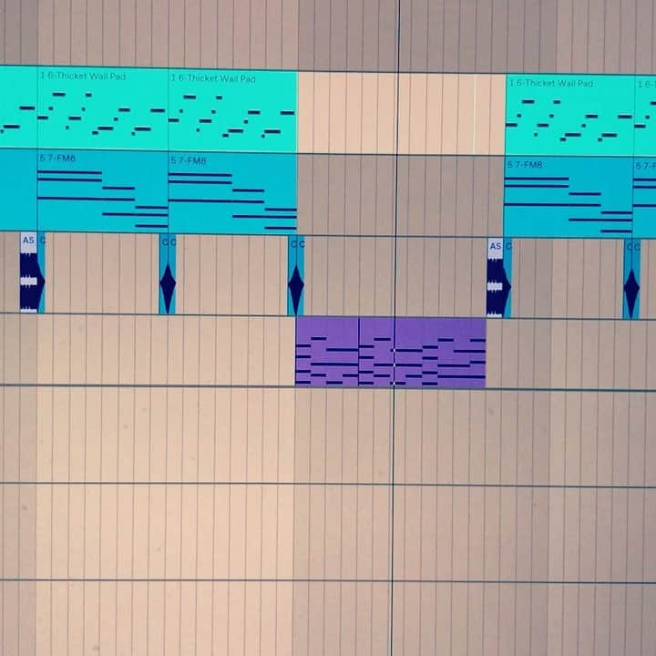葛西一茂のインスタグラム：「少しずつ曲を制作中。 20180813@盆休み」