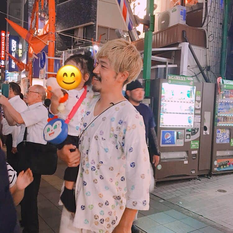 成田健人さんのインスタグラム写真 - (成田健人Instagram)「8月12日で誕生日を迎えましたー 連絡してくれた人ありがとうございます🤗 バースデーゴールも決めて文句なしの誕生日になりました😀 高校の集まりもふわっと参加できて良かった これからも皆さん是非よろしくお願いします🤲 #最後の1枚は徳ちゃん卒業式いきなり坊主にした時の写真」8月13日 22時42分 - kento3812