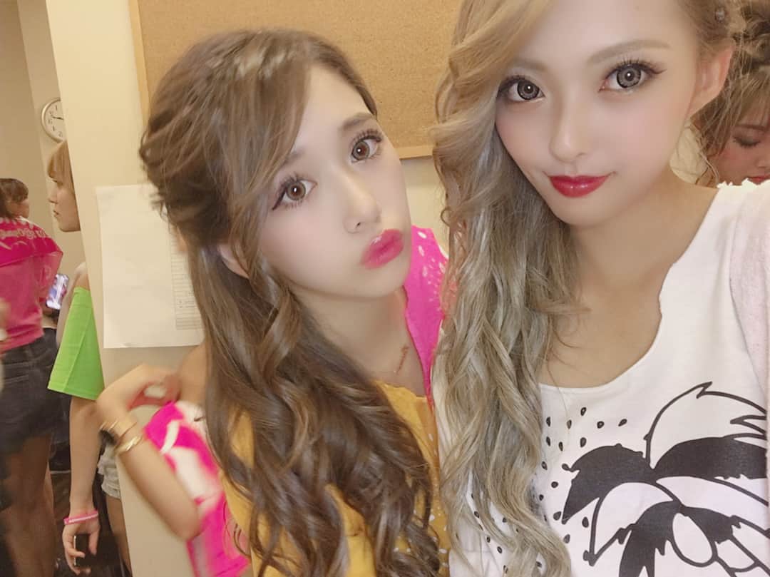 吉永江利さんのインスタグラム写真 - (吉永江利Instagram)「ひろちゃむ💖 ちょ、えりさ勝負の夏見てたからずっと会いたかってん♡んまかわいい #KimonoGirls #selfie #gal #ootd #make #hair #japan #korea #model #fa#KimonoGirls #selfie #gal #ootd #make #hair #japan #korea #model #fashion #code #followme #likes #instagood #instalike #着物ガールズ #今日好き #今日好きになりました#モデル #奈良住み #17歳#勝負の夏」8月13日 19時37分 - chaneri_0403