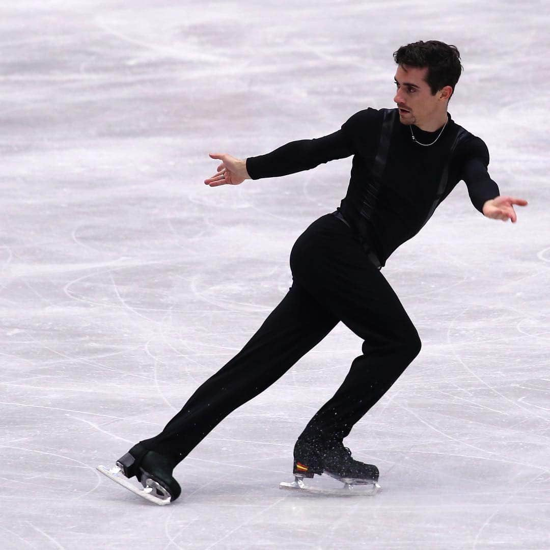 ハビエル・フェルナンデスさんのインスタグラム写真 - (ハビエル・フェルナンデスInstagram)「Wishing back trainning🤗✨⛸ Photo: @irishwinter」8月13日 20時28分 - javierfernandezskater