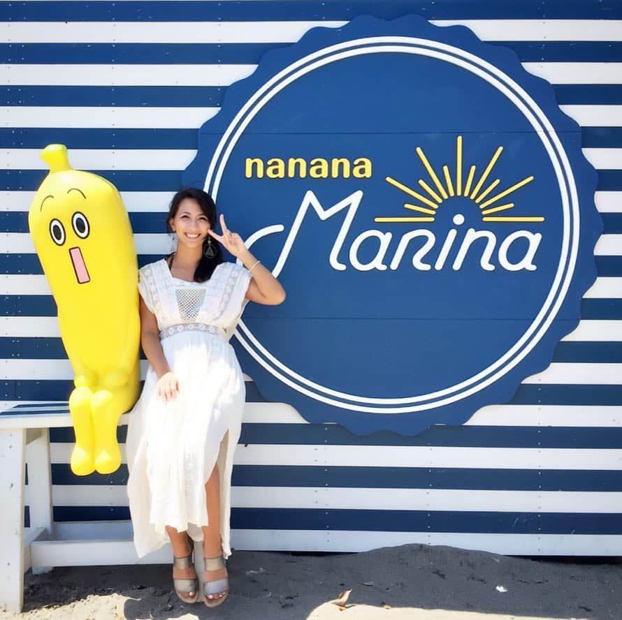 矢部あやさんのインスタグラム写真 - (矢部あやInstagram)「夏を満喫しております。 今年は人生で一番海に行ってるかも。 たまにはこういうのも良いね。 ・ #nanana #nananamarina  #由比ヶ浜 #由比ヶ浜ビーチ #ナナナ #インスタ映えスポット #まだまだミーハー」8月14日 0時49分 - yabe0622