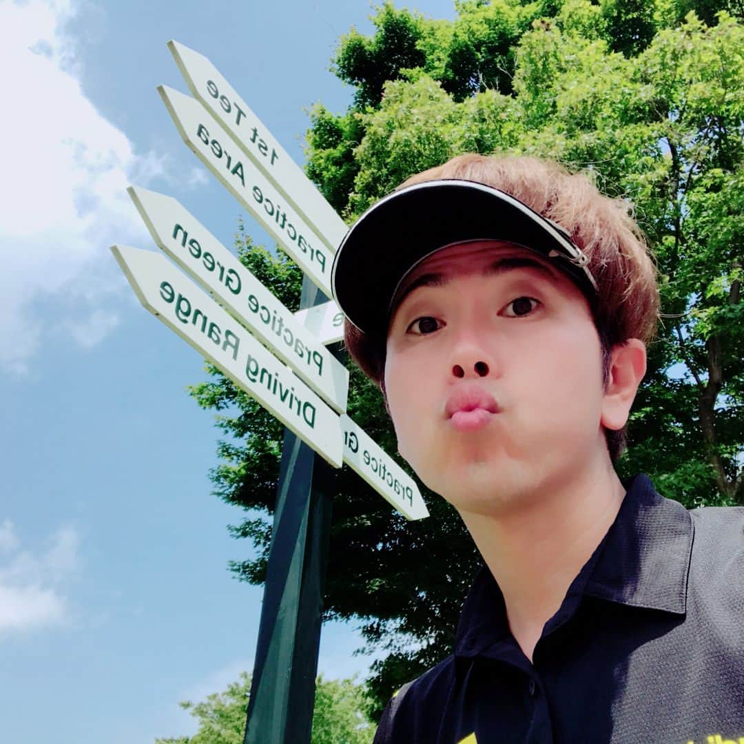 森脇和成のインスタグラム：「‪先日のゴルフスコアは悪かったけど綺麗なゴルフ場で楽しかったなぁ〜⛳️‬」