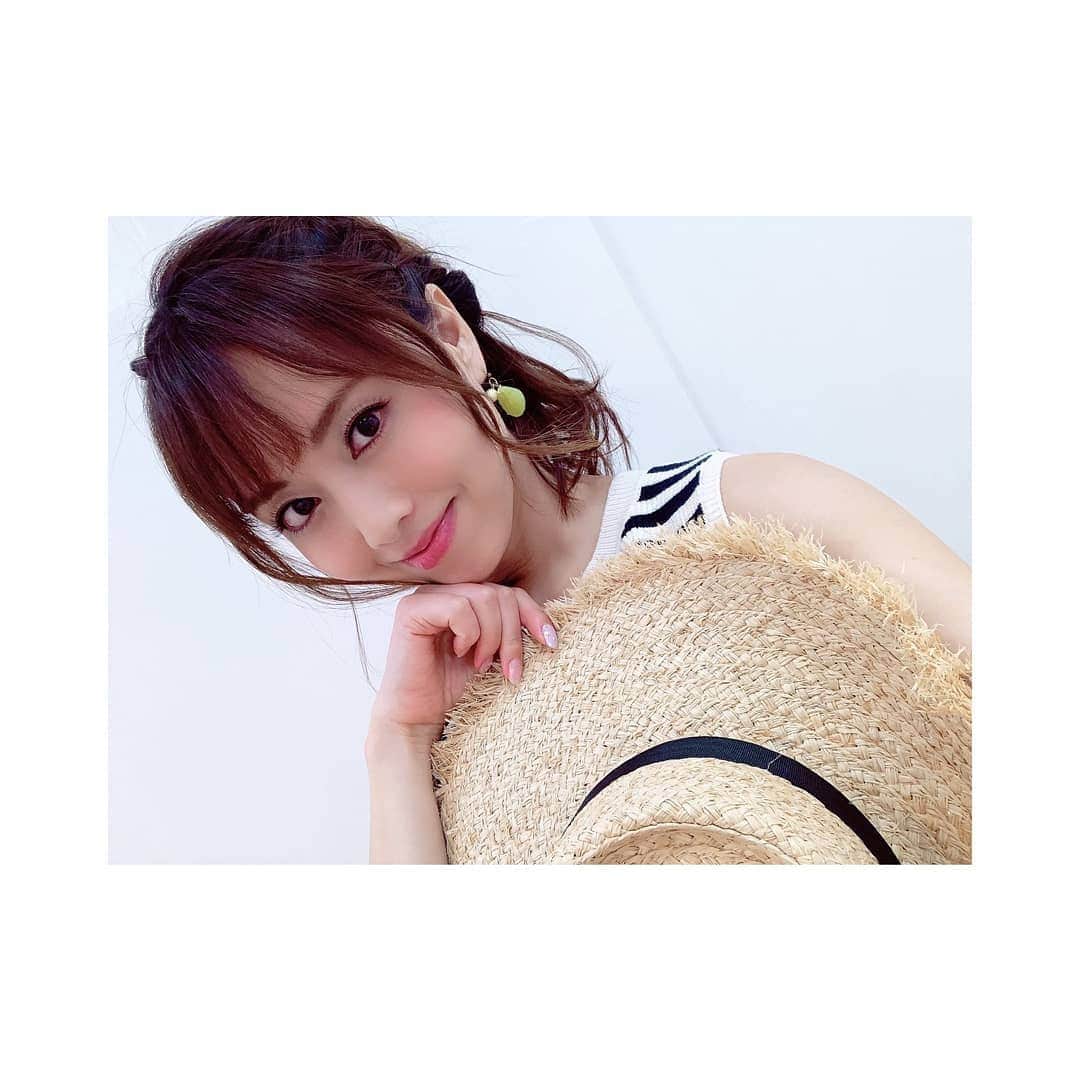 吉沢明歩さんのインスタグラム写真 - (吉沢明歩Instagram)「昨日いただいたピアスが今日のお洋服選びのポイントになりました かわいい💕  ありがとう！！ 赤羽イベントありがとうございました😊」8月14日 20時47分 - akiho_net
