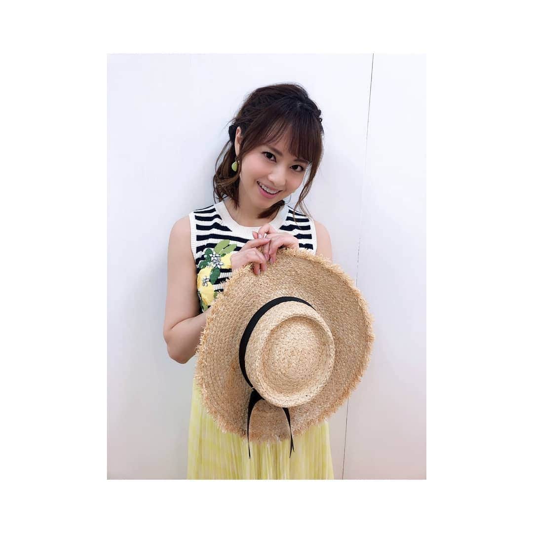 吉沢明歩さんのインスタグラム写真 - (吉沢明歩Instagram)「昨日いただいたピアスが今日のお洋服選びのポイントになりました かわいい💕  ありがとう！！ 赤羽イベントありがとうございました😊」8月14日 20時47分 - akiho_net