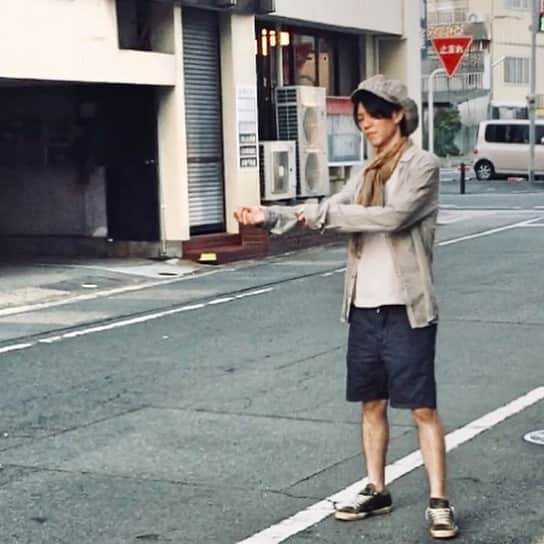 龙のインスタグラム：「画質... #fashion #coodinate #outfit #style #wear #ootd #kotd #instaphoto #instagood #instafashion #mensfashion #menstyle #follow #me #vintage #boots  #今日の服 #时尚 #패션 #ファッション #コーデ #メンズウェア #メンズファション #キャスケット #poemebohemien  #klasica  #maisonmargiela  #goldengoose」