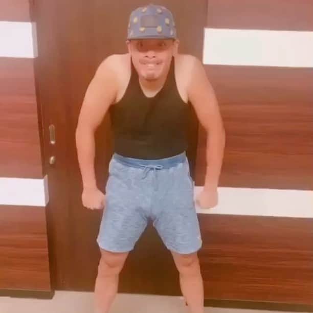 野村直輝のインスタグラム：「気持ち込めました。笑  #ticktock #横浜FC」