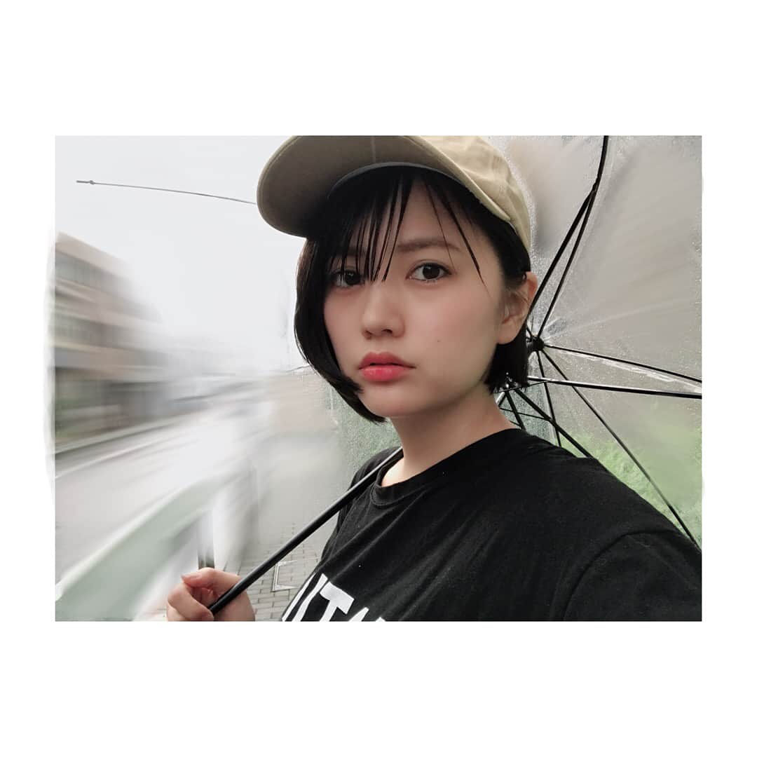 志保さんのインスタグラム写真 - (志保Instagram)「. ふたたび、髪の毛暗く🙂」8月15日 18時42分 - shiho__official