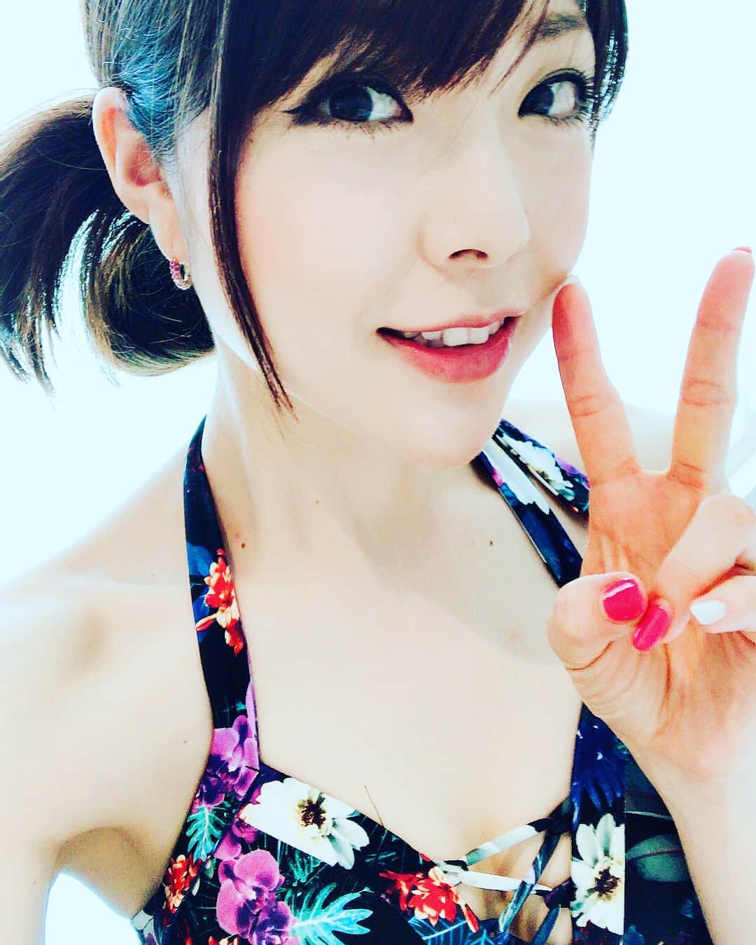 小川麻琴さんのインスタグラム写真 - (小川麻琴Instagram)「新しい水着👙を着るために（笑） 今年お初のプールに行ってきたよん⛱✨ #夏といえば  #プール  #水着  #おニュー  #数年振り  #夏が好き」8月16日 11時32分 - 1029_makoto