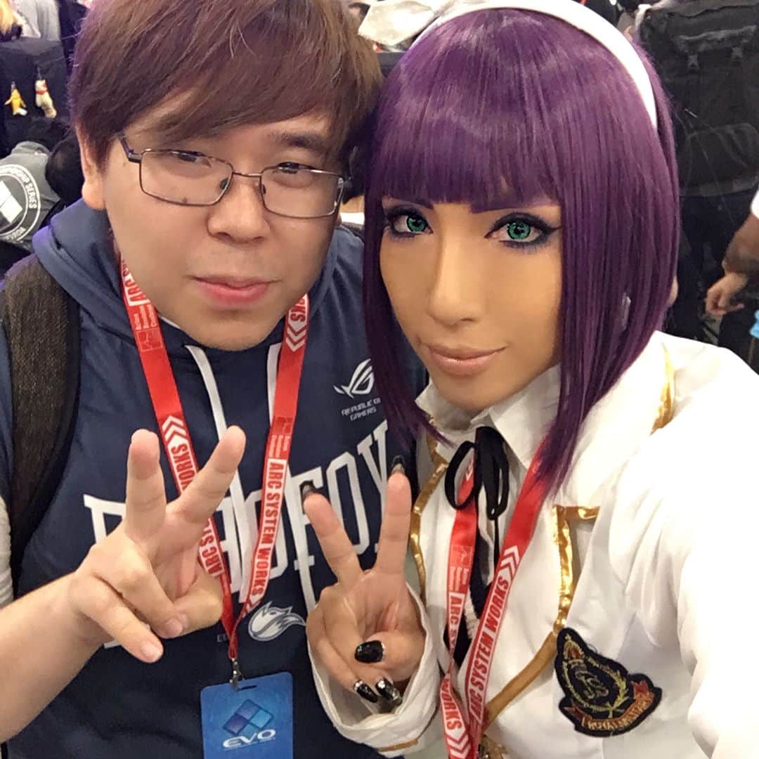 nonさんのインスタグラム写真 - (nonInstagram)「Hi everyone~ I went to EVO and cosplayed as Menato from Street Fighter 5! Was so much fun meeting all of you there, this trip was really an amazing experience, so I hope I can go again next year☺️ If I get to go again next year, any suggestions on who I should cosplay as?  #nonsummerjack #gamergirl #cosplay #cosplaygirl #streetfighter #streetfighterv #streetfightercosplay #Japanesegirl #sfv #menat #videogamecosplay #cutecosplay #cosplayersofinstagram #japan #evo #evo2018 #cosplayers #non」8月17日 0時12分 - non_nonsummerjack