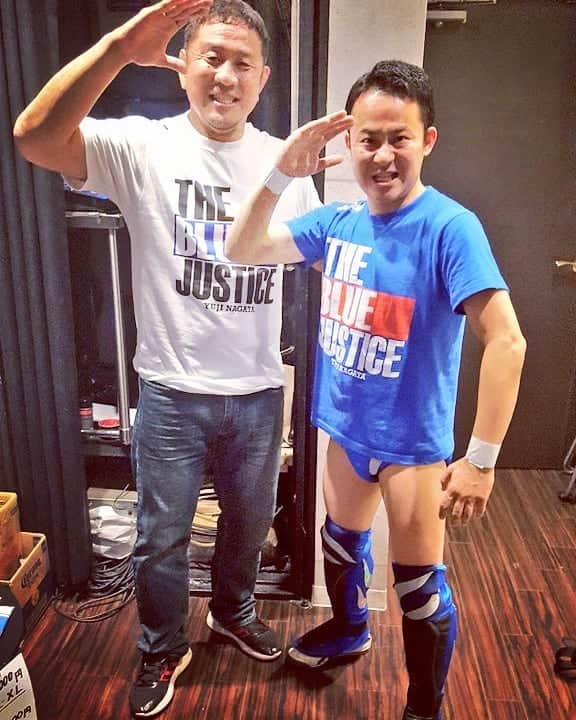 長谷部 洋一のインスタグラム：「最高ゼァ！  #njpw#永田裕志 選手#だらしないお腹だなって叱られたゼァ#ワッフル#焼きたて#めしあがれ#ゼァ」