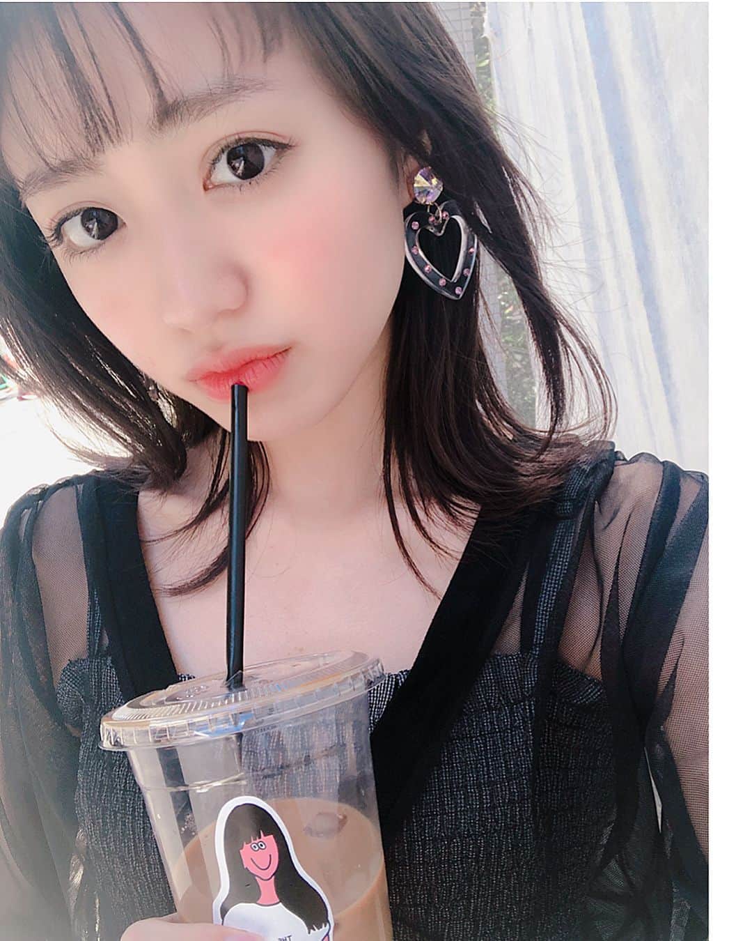 香音さんのインスタグラム写真 - (香音Instagram)「どどーん👀 このカップについてる女の子が可愛くてステッカーも買ったのです☺︎ . ん、どこに貼ろう🤔 . #thelattetokyo#inn」8月17日 19時57分 - kanon420_official