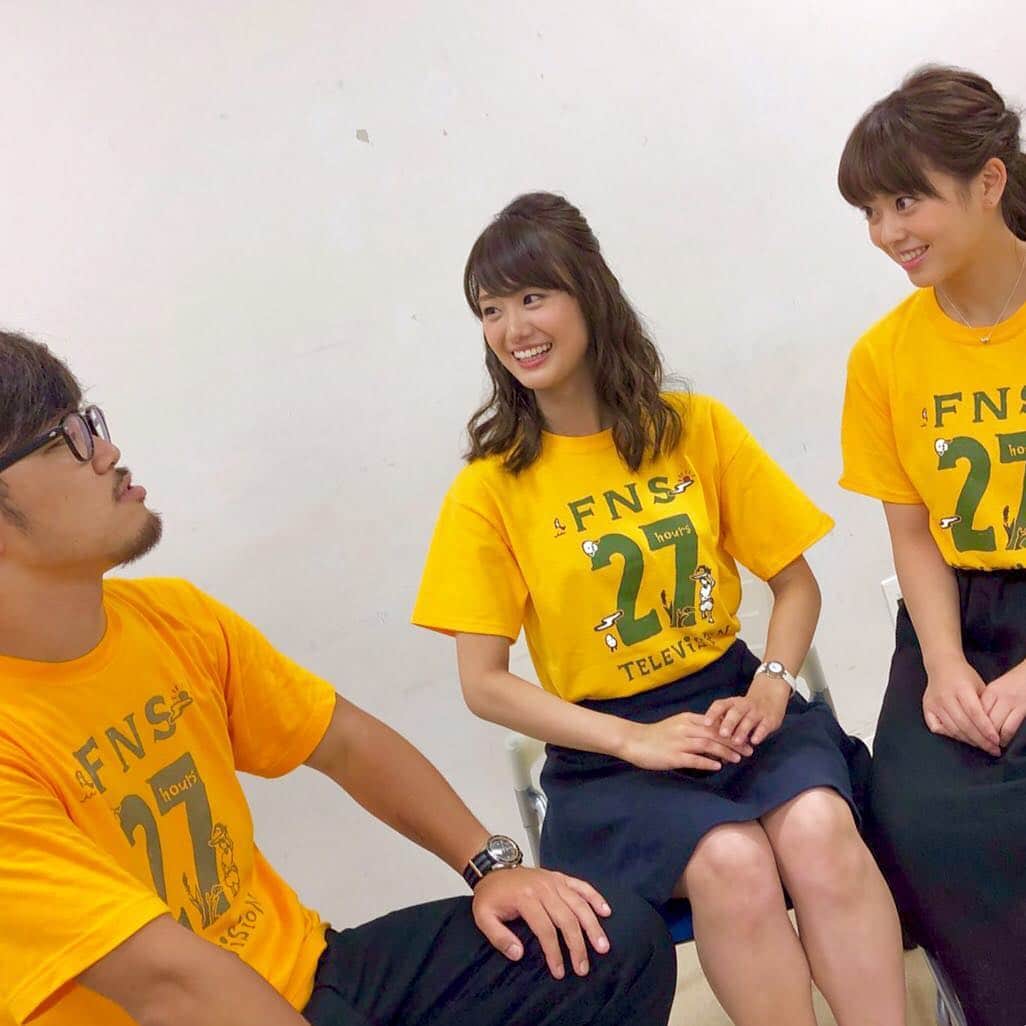 フジテレビアナウンサーのインスタグラム：「新人の杉原と井上です！  今年の27時間テレビ応援隊になりました！ これから色々なところで27時間テレビを応援していければと思うので、応援隊の応援よろしくお願い致します。  ということで、早速バラエティ配属になった同期がはじめた 27時間テレビのInstagram(@fns_27htv)を応援してきました！  こちらの方も皆様なにとぞ、応援よろしくお願いします！  #フジテレビアナウンサー #井上清華 #杉原千尋 #フジテレビ #27時間テレビ」