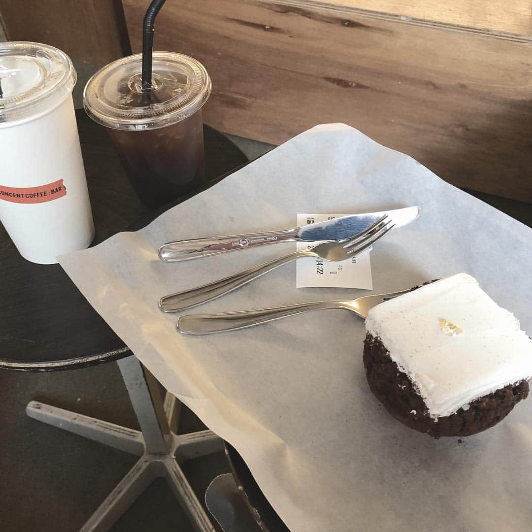 渡辺くるみのインスタグラム：「❤️❤️❤️#southkorea #cafe」