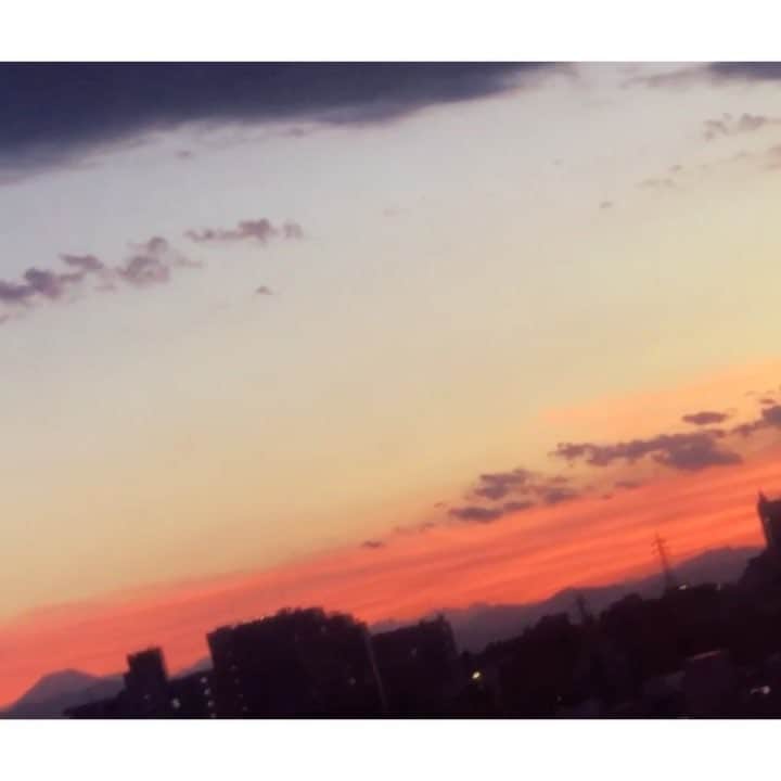 佐原モニカのインスタグラム：「✨🗻」
