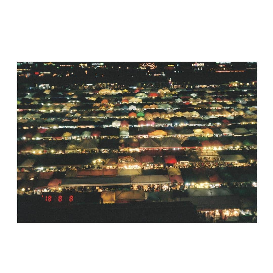 山田杏奈さんのインスタグラム写真 - (山田杏奈Instagram)「Night Markets in Bangkok💎」8月18日 9時12分 - anna_yamada_