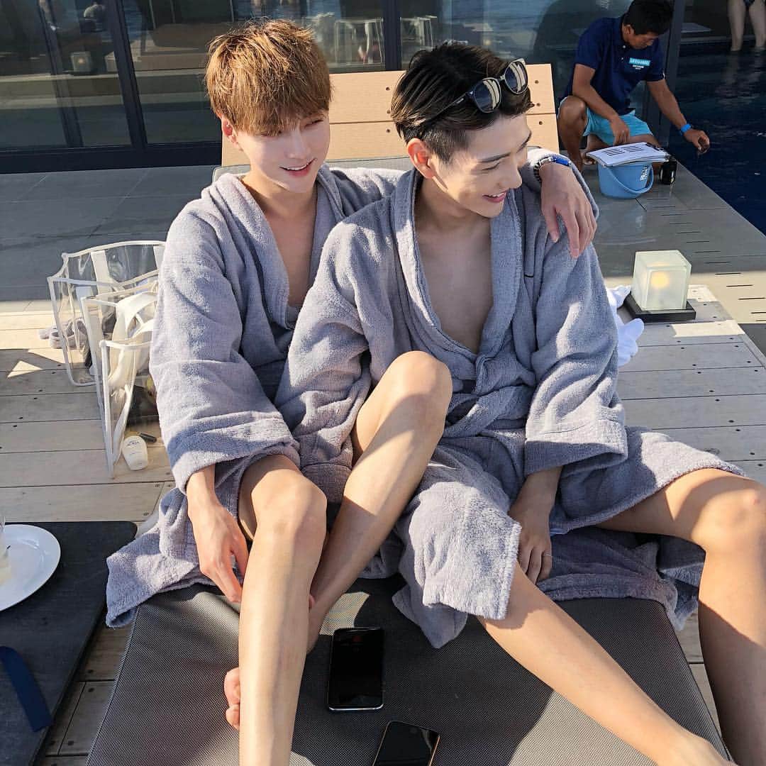 Usuke Devilのインスタグラム：「Sweet family time✨✨✨✨✨ #弟」