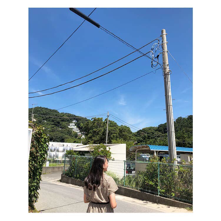 鈴木陽菜さんのインスタグラム写真 - (鈴木陽菜Instagram)「・ 家族で旅行に行ってきました. ・ ・ ふぉとばいママ👩🏻」8月18日 18時31分 - hina__suzuki