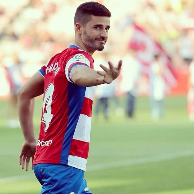 フラン・リコさんのインスタグラム写真 - (フラン・リコInstagram)「Primer partido de la temporada! Vamos @granadacf !!! 💪💪💪💪」8月18日 19時14分 - franrico4