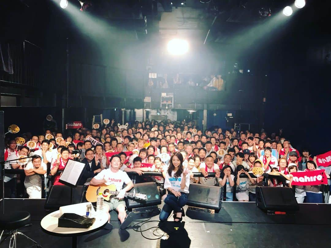 川村真洋さんのインスタグラム写真 - (川村真洋Instagram)「いぇーーーい❤︎❤︎❤︎ 8．16 LIVE🎶 ありがとうございましたー！！！！！ 最高の1夜を過ごせました✨ 来て下さった皆様ありがとうございました！ 次は大阪だ。。 #真洋 #마히로 #MAHIRO #ライブ #ライブハウス #初台」8月18日 19時19分 - mahiro_kawamura_official