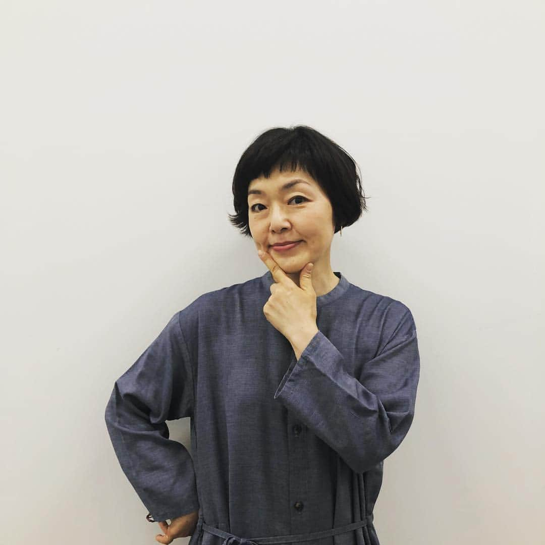 新井敏記さんのインスタグラム写真 - (新井敏記Instagram)「今日の肖像「小林聡美」1965年東京都生まれ女優、エッセイスト、いつか山登りを願って串田孫一作品を読む。」8月18日 22時23分 - arai_toshinori