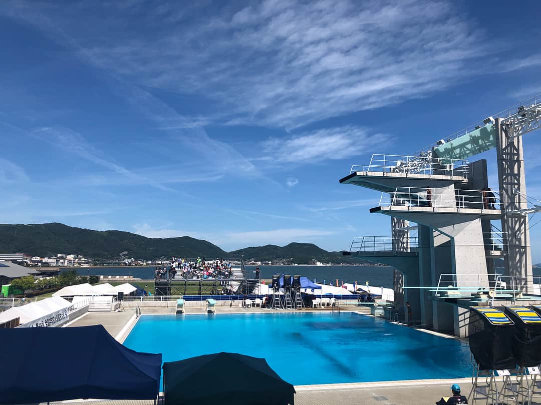 のインスタグラム：「最後の全中 in 岡山 おわり。 ・ 目標だった２種目優勝３連覇３年連続総合優勝が達成できてよかったです。 ・ 試合の内容は完璧じゃなかったので精度と安定性をもっと上げれるように頑張ります。 ・ 同部屋わかありがとうね。 思ったような結果出せんかったかもしれんけど、お互いまた来年からインハイ頑張ろね！ ・ 写真撮ってくれた人ありがとう!!!❤️ ・ National Jr. High School Championships is over. ・ ・ #全中 #岡山 #らすと #楽しかった #2018」