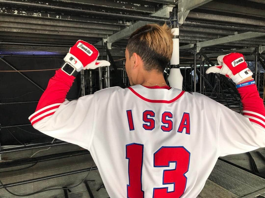 ISSA のインスタグラム