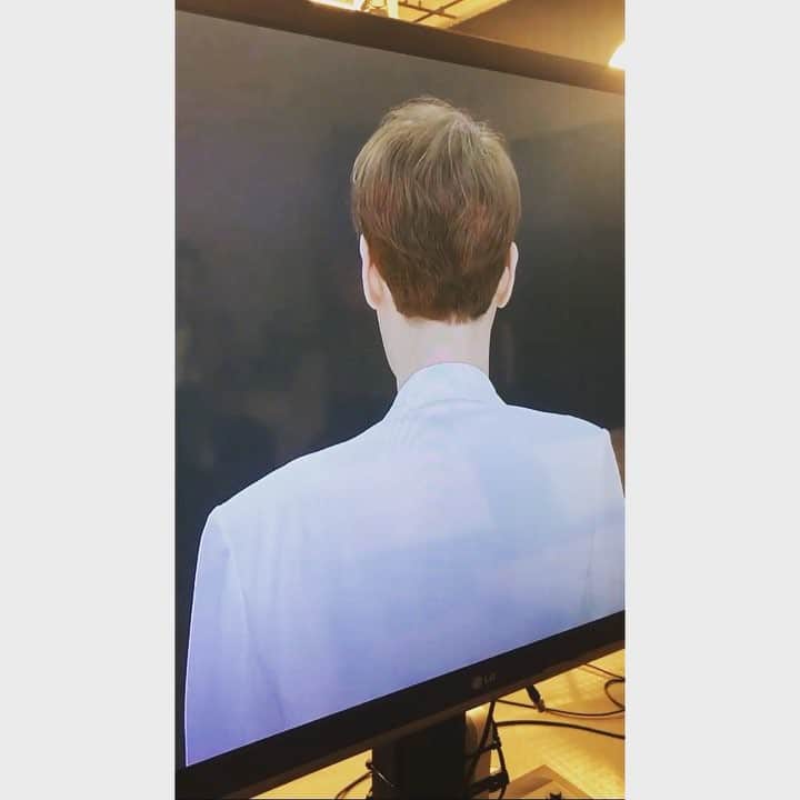 ジヒョク のインスタグラム：「ボーナス!!!!」