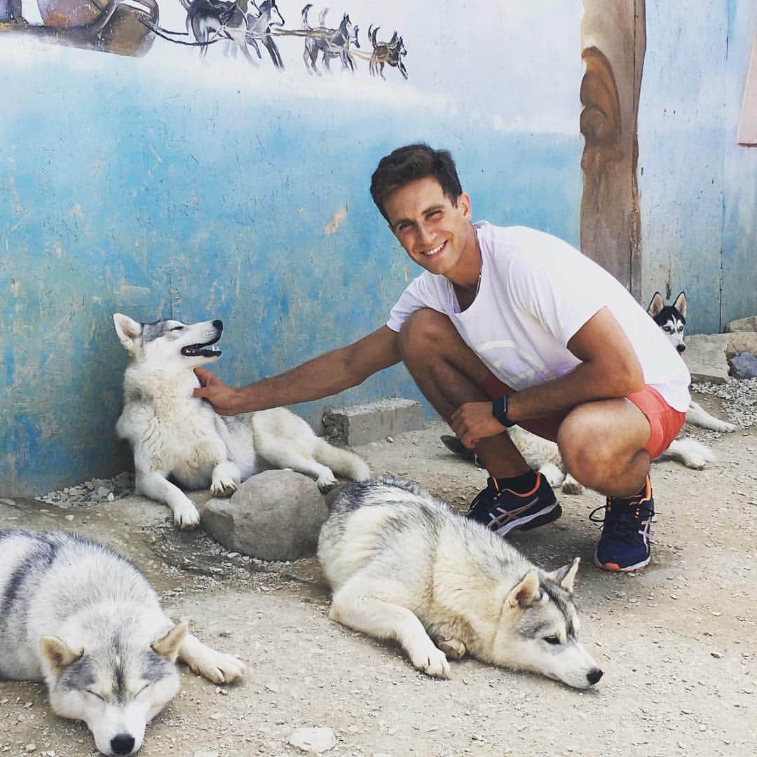 アンドレイ・デプタトのインスタグラム