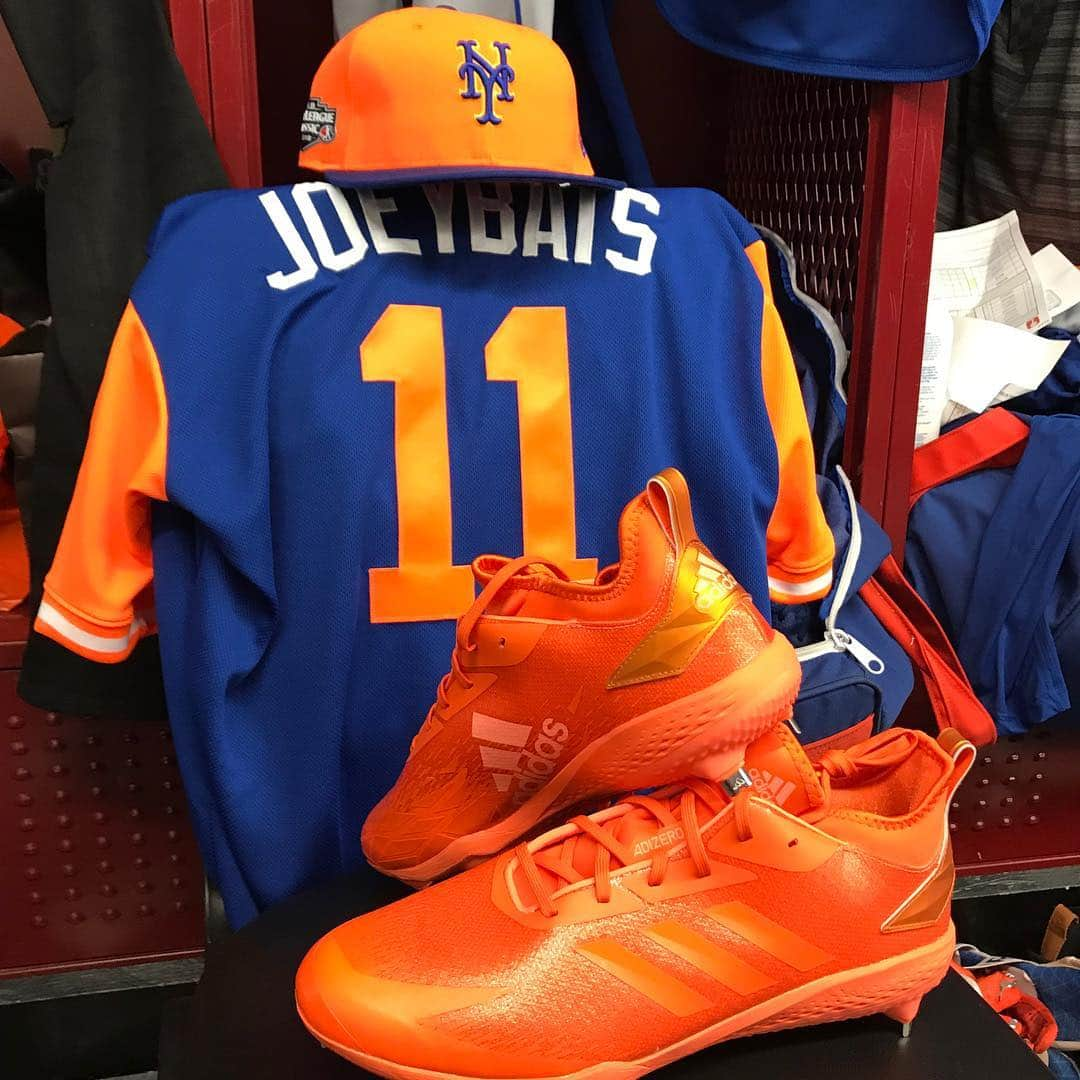 ホセ・バティスタのインスタグラム：「Game ready 🔥🔥🔥 @littleleague @mlb @mets @losmets #LittleLeagueClassic @crosscutters @adidasbaseball #playersweekend」