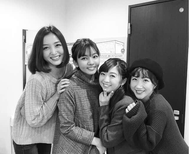 にわみきほさんのインスタグラム写真 - (にわみきほInstagram)「10月4日この4人で キャナ1日だけ復活します❤️ .  最後のステージに立ったのはいつだろうか。 いろんな気持ちが湧いてくる。 あの頃の自分ともう一度向き合って しっかりと届けたくて。 みんなで届けたかったけど 今、この環境に感謝して🙏❤️ 他のメンバーの分も 全力でお届けします〜〜〜〜！ 遊びにきてね💫 URL貼れないのでまたブログ書きます！ . . おがちゃんはバリバリ歌っていて あゆちゃんは振り付けバンバンしているので もう安心している♡ いくみきの2人よ。 歌、ダンス、体力大丈夫なのか！！！！！！笑 20代最後の秋、注目🤭 . #何を歌おうか#何を踊ろうか #リクエストもおまちしております」8月20日 21時59分 - mikiho_niwa