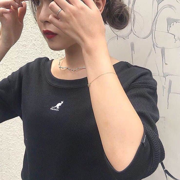 名古屋パルコさんのインスタグラム写真 - (名古屋パルコInstagram)「【西館4F ヘザー】「KANGOL×Heather」のコラボアイテムが登場💕 . 🔹ピタッとしたシルエットのボーダートップス 🔸今年注目のワッフル素材のプルオーバー . カラー展開も豊富なので、お好みの色をお選びください！ どちらも着回しに便利なトップスです💘 . 詳細はヘザー名古屋パルコ店までお問い合わせください。 . . . 🍂秋のファッションキャンペーン🍂 『ワタシ アップデート』 をキーワードに秋のファッションキャンペーンを開催中！ . 詳細はプロフィール画面のURL 名古屋パルコ公式ホームページにてご覧ください！ . #カンゴールxヘザー #KANGOL #カンゴール #Heather #ヘザー #tops #トップス #プルオーバー #ボーダー #秋のファッションキャンペーン #ワタシアップデート #名古屋パルコ #名古屋PARCO #nagoyaparco #パルコ #PARCO #名古屋 #nagoya #栄 #矢場町」8月20日 16時05分 - parco_nagoya_official