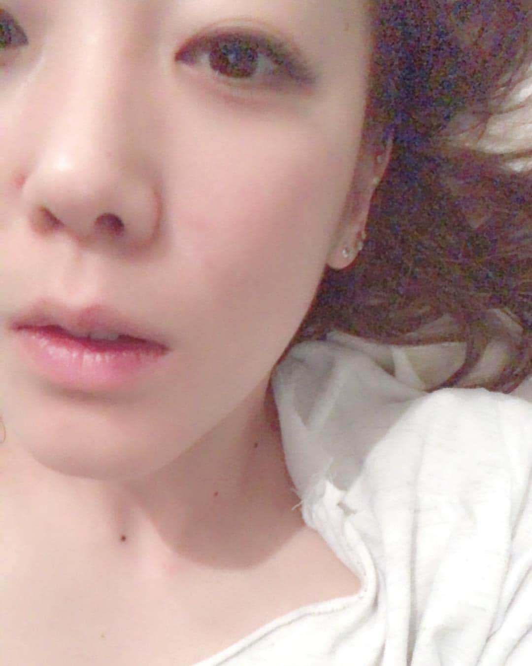 村主章江　乳首 