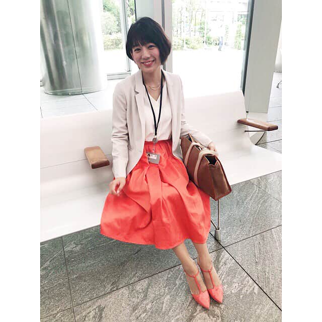 のインスタグラム：「今日は1日撮影！ アコムのCMに続き、ある会社員になってきました！ 明日も頑張ろ🤗✨ #撮影 #会社員 #ホリプロ #ジャッキーちゃん さん #上田堪大 さん #チェルシーリナ さん #wadafes #ワダフェス」