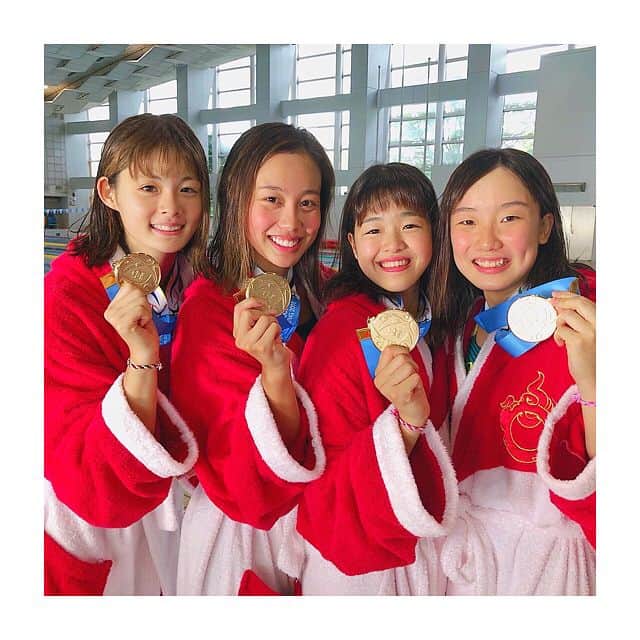 今井月さんのインスタグラム写真 - (今井月Instagram)「愛知インハイ終わりました❗️ 最後の4×100メドレーリレーも優勝できました⭐️ チーム豊川としてみんなと最後まで闘いきれてほんっとうに幸せでした😊！ チームとして総合優勝はできなかったけど、 それ以上に価値のあるものを得たと思います。 最高の夏になりました。 たくさんの応援ありがとうございました！ #toyokawa #swimteam #インターハイ #aichi」8月20日 18時31分 - runa_imai