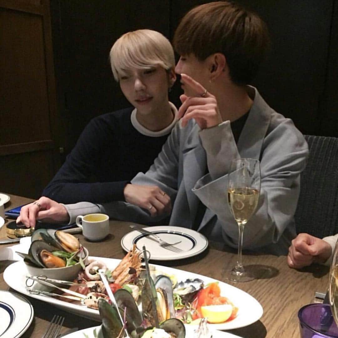 Usuke Devilのインスタグラム：「家族時間、、大切にしたい  ✨🍽✨🍸✨with my young brother」