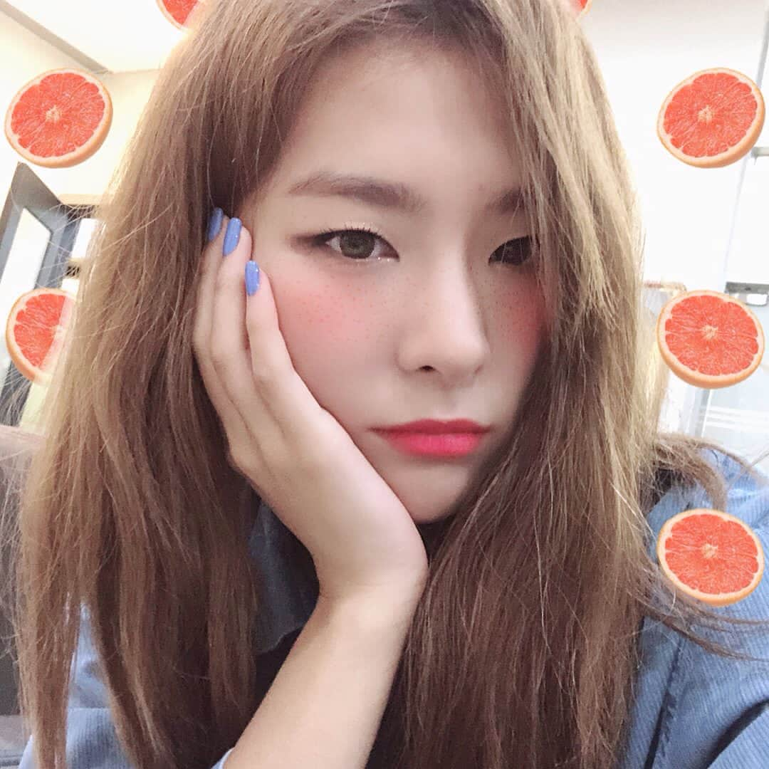 スルギさんのインスタグラム写真 - (スルギInstagram)「SEULGI - kbsgayo Instagram Update #REDVELVET #레드벨벳 #SEULGI #슬기 #🐻」8月21日 15時00分 - kristiandawal29