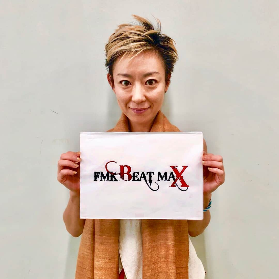 SILVA（DOUBLE SUGARSOUL）のインスタグラム：「先日、FMK BEAT MAX(@fmkbeatmax)にSUGARSOULがお邪魔しました📻MASAKIさん、ありがとうございました！  #fmkumamoto #fmk #beatmax #sugarsoul #doubletakako #silva_da #upload #megamix20th #20thanniversary」