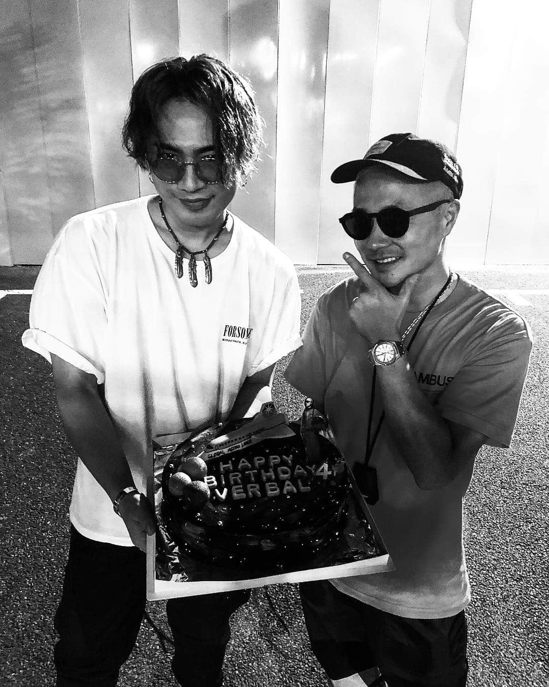 登坂広臣さんのインスタグラム写真 - (登坂広臣Instagram)「HBD @verbal_ambush 🎂✨ @mflo_official @pkcz_official 🇯🇵Japanese Music&Fashion culture is VERBAL👏  #VERBAL #大好き兄貴 ❤️」8月22日 0時54分 - omi.cdl