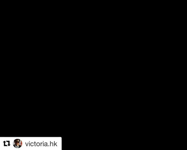 クーピーのインスタグラム：「#Repost @victoria.hk with @get_repost ・・・ 大眼雞 - LINK IN BIO  #victoriacityboundary」