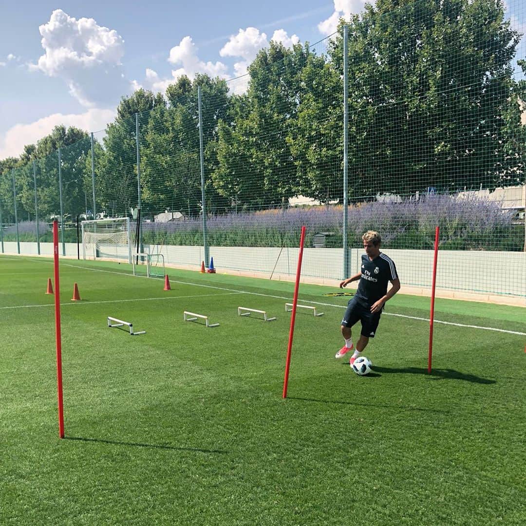 ファビオ・コエントランのインスタグラム：「Training session ✅ Real Madrid ✅ Press ❌」