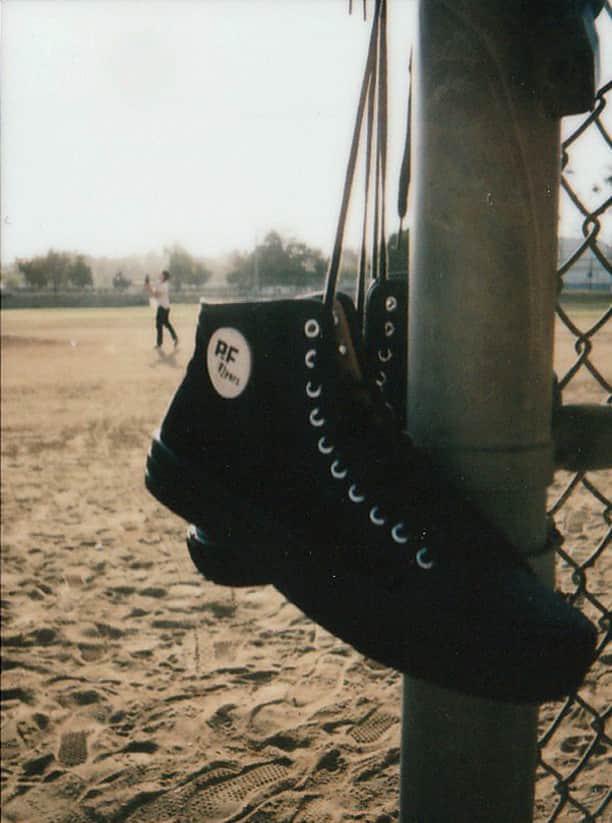 PFフライヤーズのインスタグラム：「A pick up game in the newest addition to the Made in USA collection.  #sandlot #baseball #pfflyers #baseballgame #runfasterjumphigher」