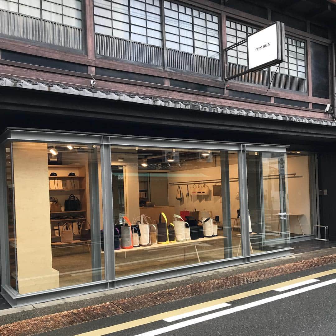 ループウィラーさんのインスタグラム写真 - (ループウィラーInstagram)「TEMBEA KYOTO おめでとうございます！ . #tembea  #TEMBEAKYOTO  #布袋屋町ということ」9月21日 13時48分 - loopwheelerss