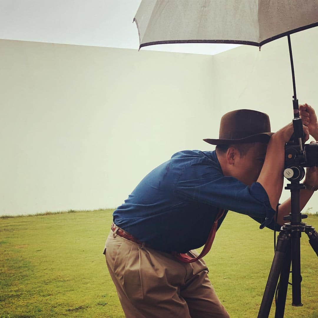 高橋リタさんのインスタグラム写真 - (高橋リタInstagram)「ふふふ❤️雨が味方して素敵なカットが撮れた👍 @precious.jp  #shooting」9月21日 16時04分 - jojopon