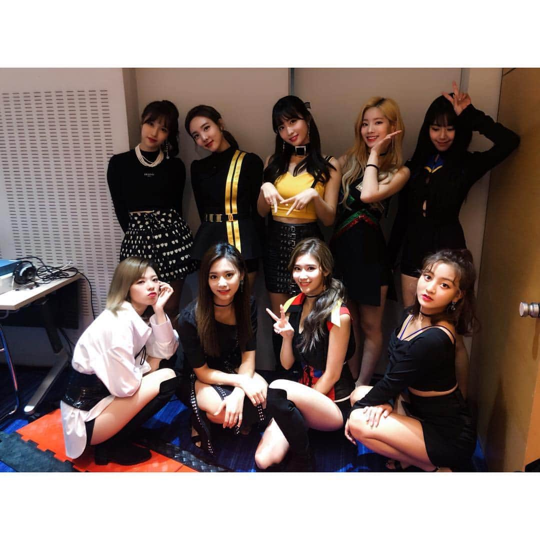 TWICE JAPANさんのインスタグラム写真 - (TWICE JAPANInstagram)「‪短い時間でしたがとっても楽しかった「MUSIC STATION ウルトラFES 2018」でした！残りの休日も楽しく過ごしてくださいね♪‬ ‪#TWICE #CandyPop #TT #ミュージックステーション #ウルトラFES2018 #Mステ‬」9月17日 20時42分 - jypetwice_japan