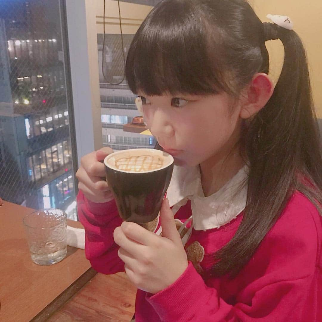 長澤茉里奈さんのインスタグラム写真 - (長澤茉里奈Instagram)「あっちち☻☻ #キャラメルラテ美味しい #冬はよ」9月17日 15時38分 - marinanagasawa1008