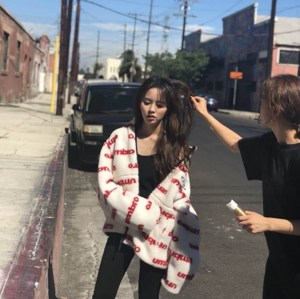 キム・ソヒョンさんのインスタグラム写真 - (キム・ソヒョンInstagram)「nylon 비하인드」9月18日 14時57分 - wow_kimsohyun