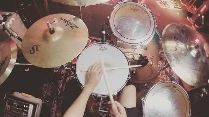 久野洋平のインスタグラム：「ドラマーの景色  #gopro #goproのある生活  #drummer #cinemastaff」