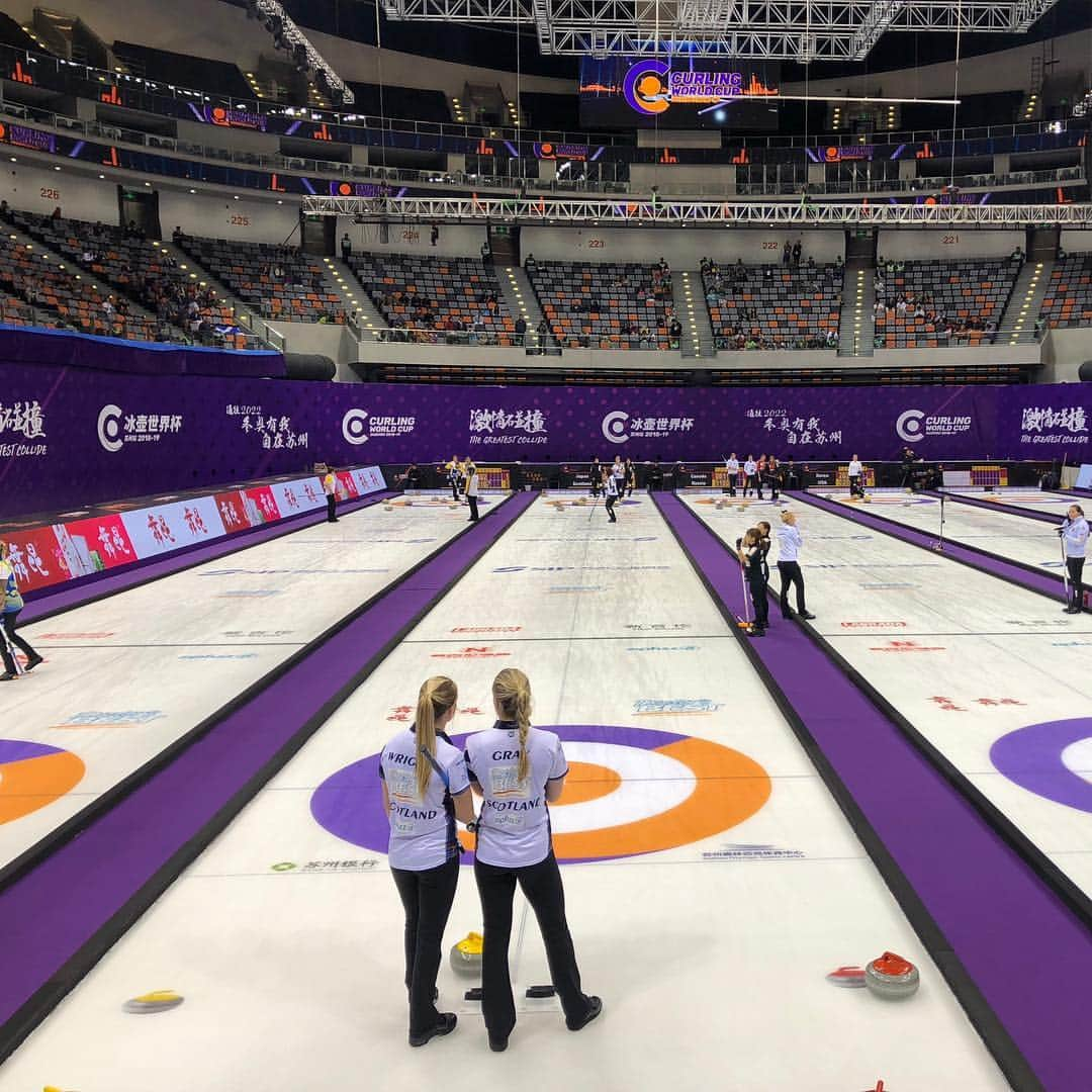 ジェームス・ダグラス・リンドさんのインスタグラム写真 - (ジェームス・ダグラス・リンドInstagram)「Had a great time in China for the first ever World Cup event! Next up 🇨🇦 #curling @curlingworldcup」9月18日 7時44分 - j.d.lind