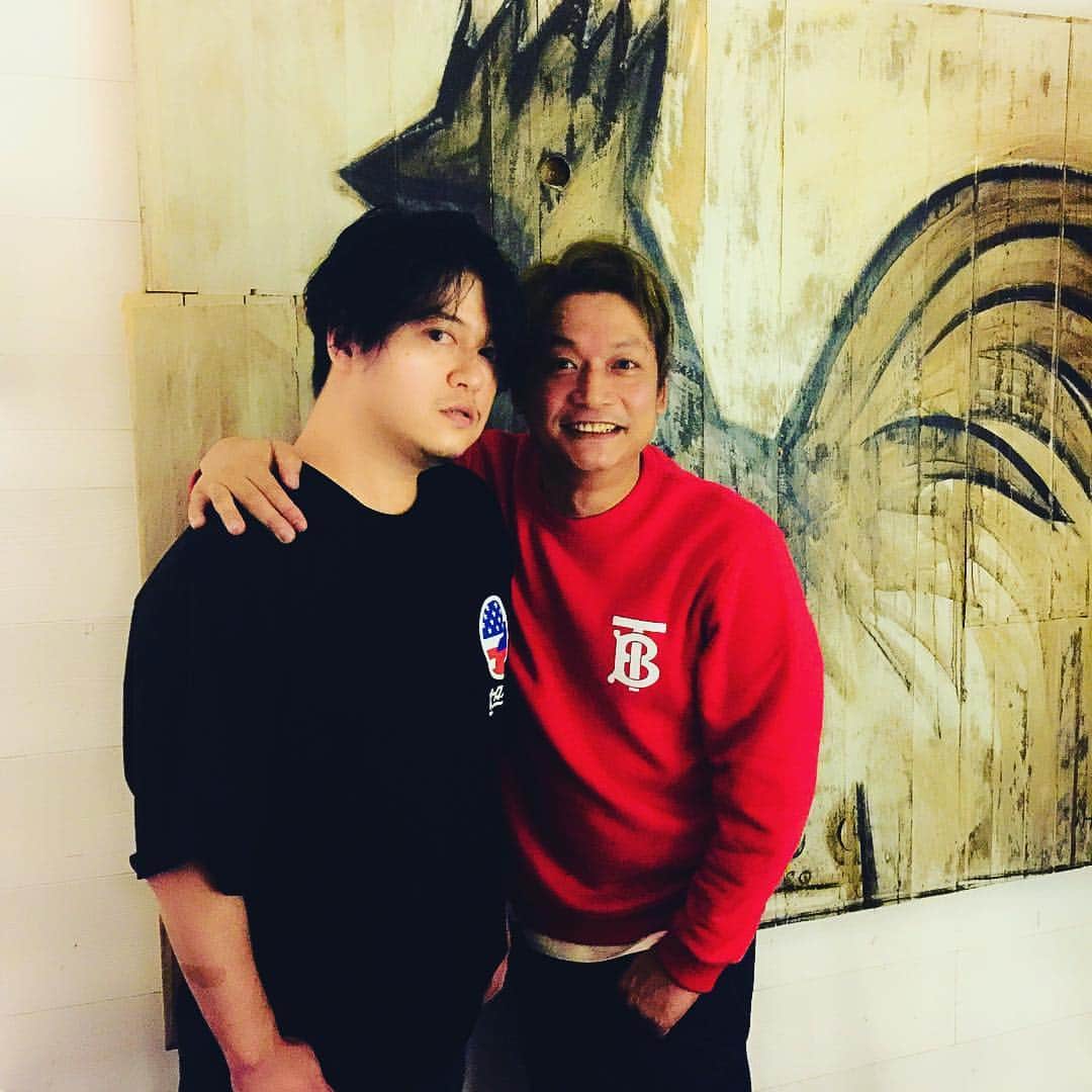 渋谷慶一郎のインスタグラム：「Dinner with Shingo Katori, congratulations 🎉 Exhibition in Paris. @katorishingo_official  #香取慎吾」